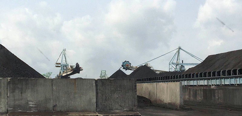 佛山中繩公司為國(guó)能珠海港務(wù)有限公司提供鋼絲繩的技術(shù)服務(wù)工作 佛山中繩公司為國(guó)能珠海港務(wù)有限公司提供鋼絲繩的技術(shù)服務(wù)工作